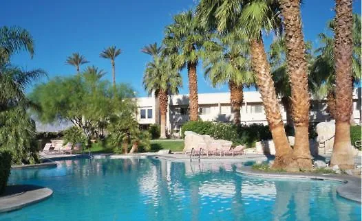 Luxury Hotels in Desert Hot Springs near Guy J Tedesco Park