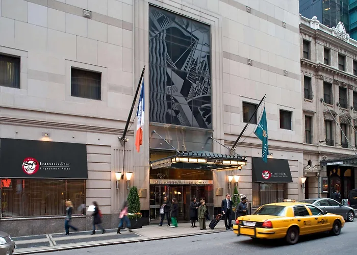 Luxury Hotels in New York near Rockefeller Center