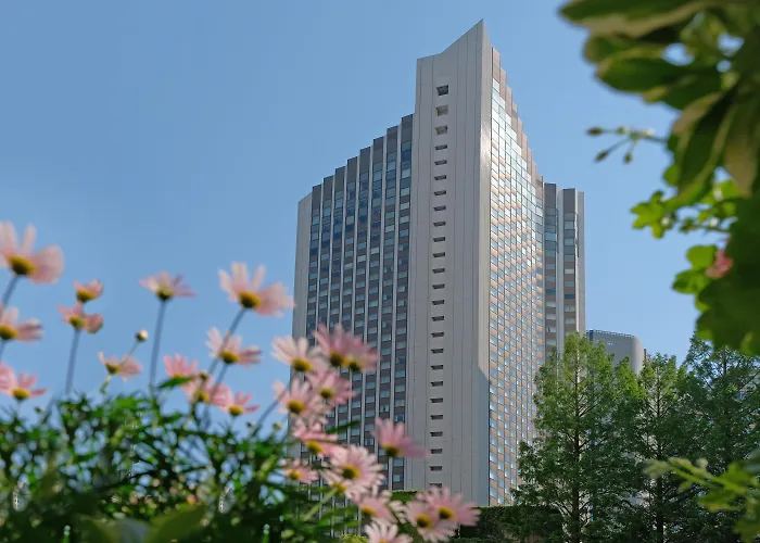 Luxury Hotels in Tokyo near Cherry blossom viewing
