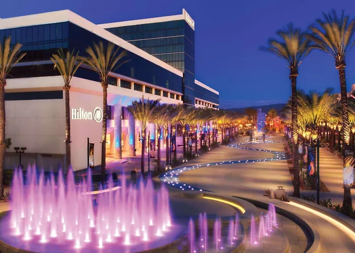 Luxury Hotels in Anaheim near Disneyland Resort