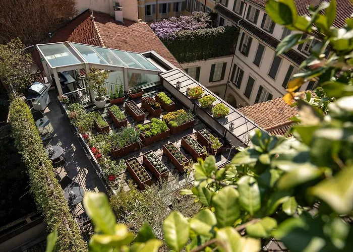 Luxury Hotels in Milan near Sempione Park